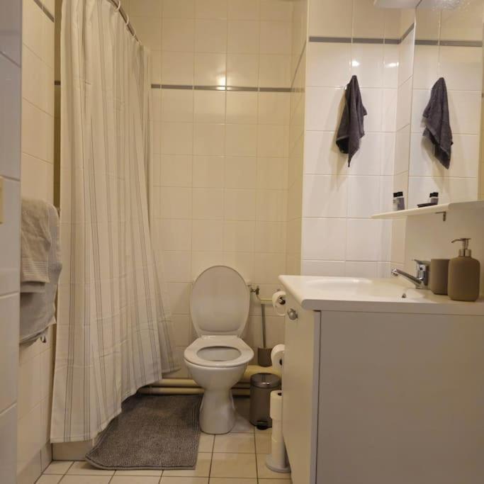 Studio Charmant Et Cosy Apartment Rueil-Malmaison Exterior foto